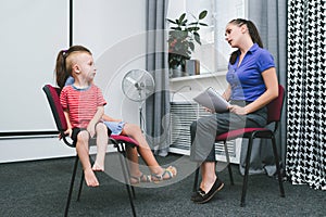 Psychologist reception child professional support