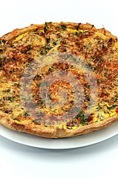 Recipe for puff pastry tart with eggs and bacon