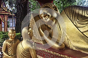 Reclining Buddha