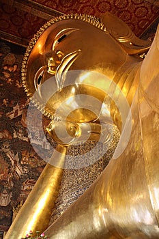 Reclining buddha