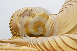 Reclining Buddha.