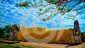 The Reclining Buddha Image at Wat Lokayasutharam