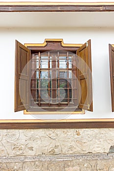 Reconstruction of a wooden lattice in Koprivshtitsa, Bulgaria