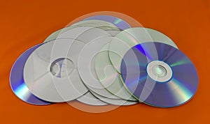 Recordable digital optical storage discs