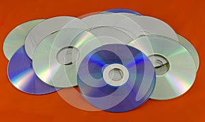 Recordable digital optical storage discs