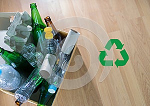 Recyclable garbage consisting glass Savings plastic Plastic Env