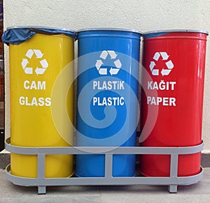 Recycle containers