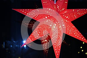 A red advent star