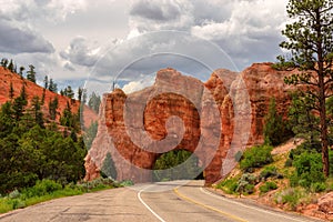 Red Arch road tunnel on the way to Bryce Canyon