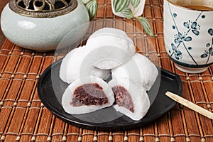 Red bena daifuku photo