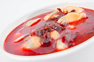 Red borscht with dumplings