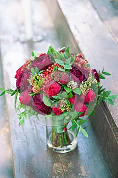 Red bridal boquet photo