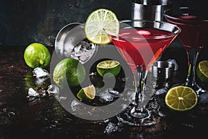 Red cosmopolitan cocktail with lime