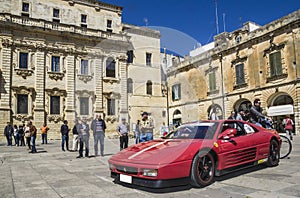 Red ferrari 348 in lecce