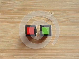 Red and green switch module