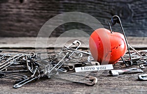 Red heart pierced stud