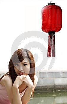 Red lanterns and girls.