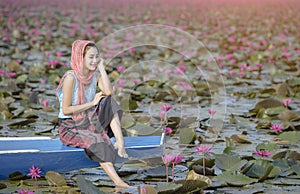 Red lotus sea