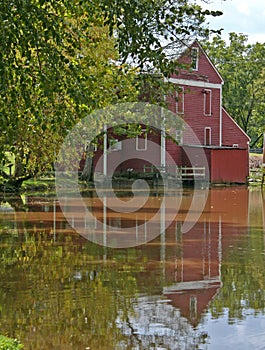 Red Mill Vertical