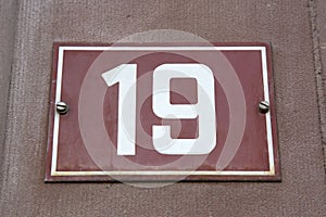 Red Number Nineteen