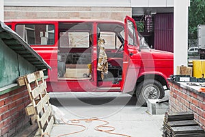A red old van