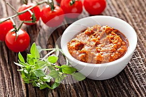Red pesto