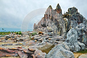 Red rockery stones