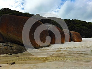 Red rocks at Squeaky beach