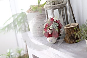 Red rose bouquet for table decoration