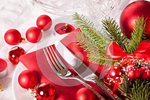 Red themed Christmas place setting