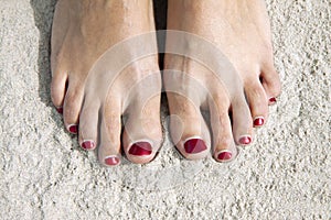 Red toenails