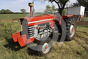 Red tractor