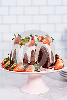 Red velvet bundt cake