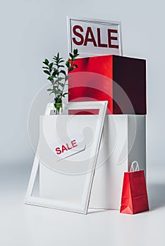 red and white cubes, shopping bag and sale signs, summer