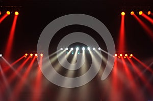 Red and white spot lights