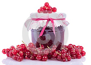Redcurrant jam with fresh redcurrants