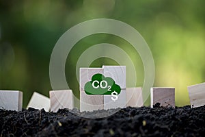 Reduce CO2 emissions to limit climate change and global warming. Low greenhouse gas levels, decarbonize, net zero carbon dioxide