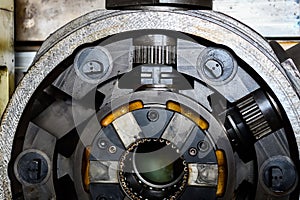 Reducer of control of feed of milling cutters of a metalworking cnc machine