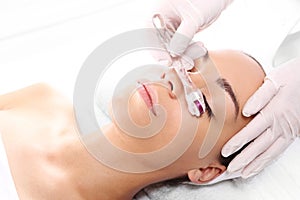 Reduction of wrinkles around the eyes, Mesotherapy microneedle