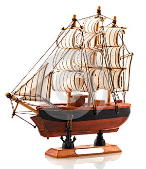 Redwood Ñarved model of frigate