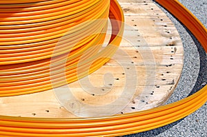 Reel for cable conduits for fibre optics for ADSL connection for
