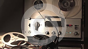 Reel tape recorder,spinning reel, wiretapping by intelligence agencies