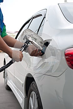 Refill CNG gas at fuel station