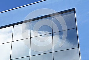 Reflect cloud in buildings