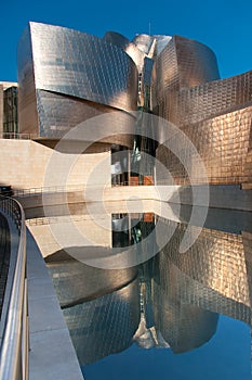 Reflect in Guggenheim museum