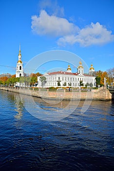 The reflection in the water of the Kryukov canal Orthodox St. Ni