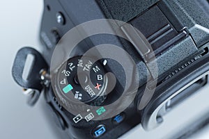 Reflex dial switch camera