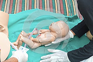 The refresher training to assist childbirth