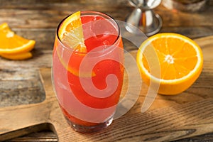 Refreshing Boozy Southern Alabama Slammer Cocktail