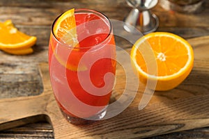 Refreshing Boozy Southern Alabama Slammer Cocktail